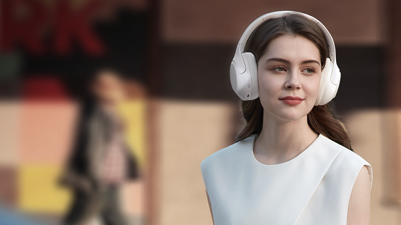 Kabellose Kopfhörer mit Mikrvonon