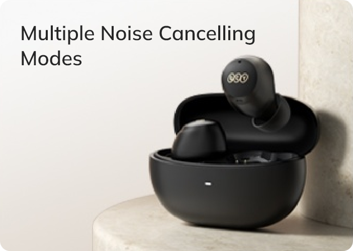 Schwarze True Wireless Earbuds mit Ladebox und Noise Cancelling.
