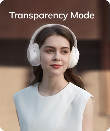 Frau mit weißen Kopfhörern in Transparency Mode