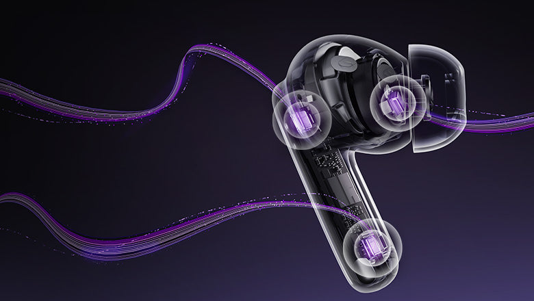 Transparente Ohrhörer mit violettem Lichteffekt – modernes Design für hochwertigen Sound.