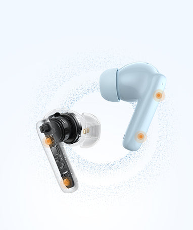 Bluetooth-Ohrhörer mit transparentem Gehäuse und blauer Ohrmuschel, moderne Design-Details und orangefarbene Akzente.